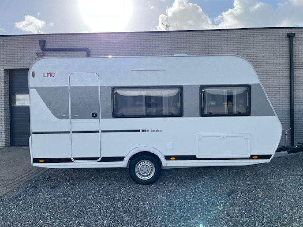 LMC Sassino 430 D 2024 Incl. Luifel en deeltent, Schokbreker, Bedrijf, Tot en met 3, 4 tot 5 meter