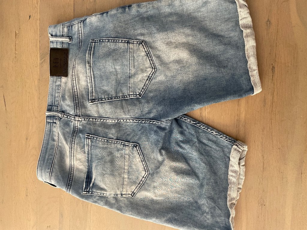 Jeans shorts, Blauw, Overige jeansmaten, Ophalen of Verzenden, Onbekend