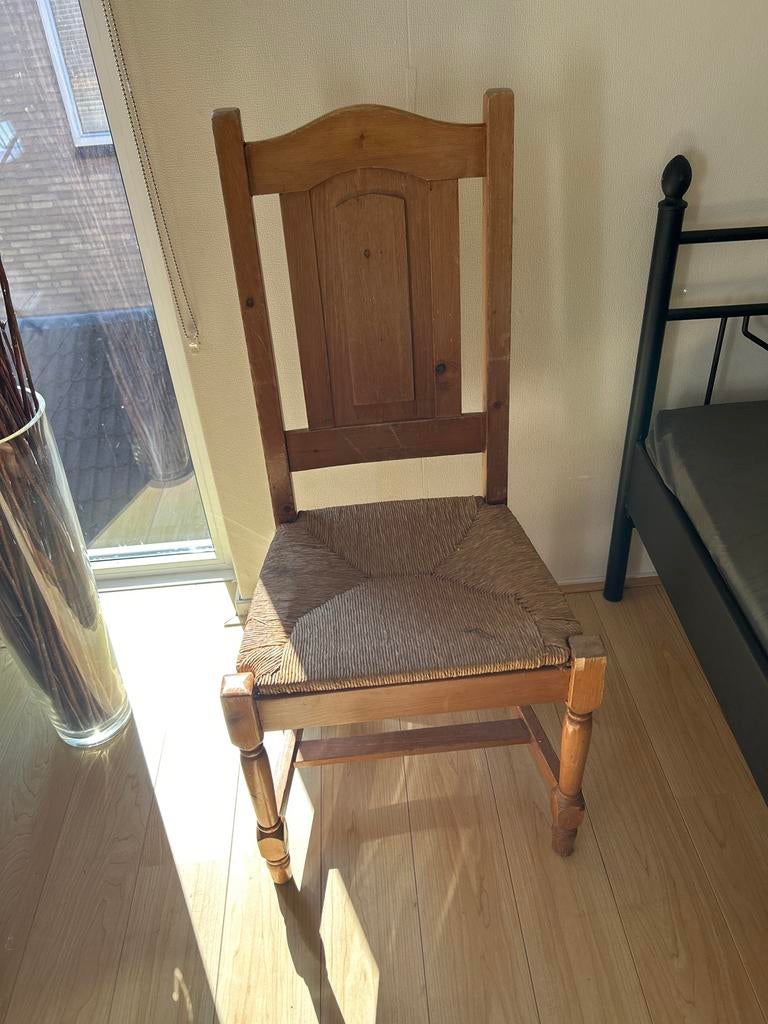 Houten stoel met rieten zitting, Huis en Inrichting, Stoelen, Gebruikt, Overige kleuren, Ophalen of Verzenden, Eén