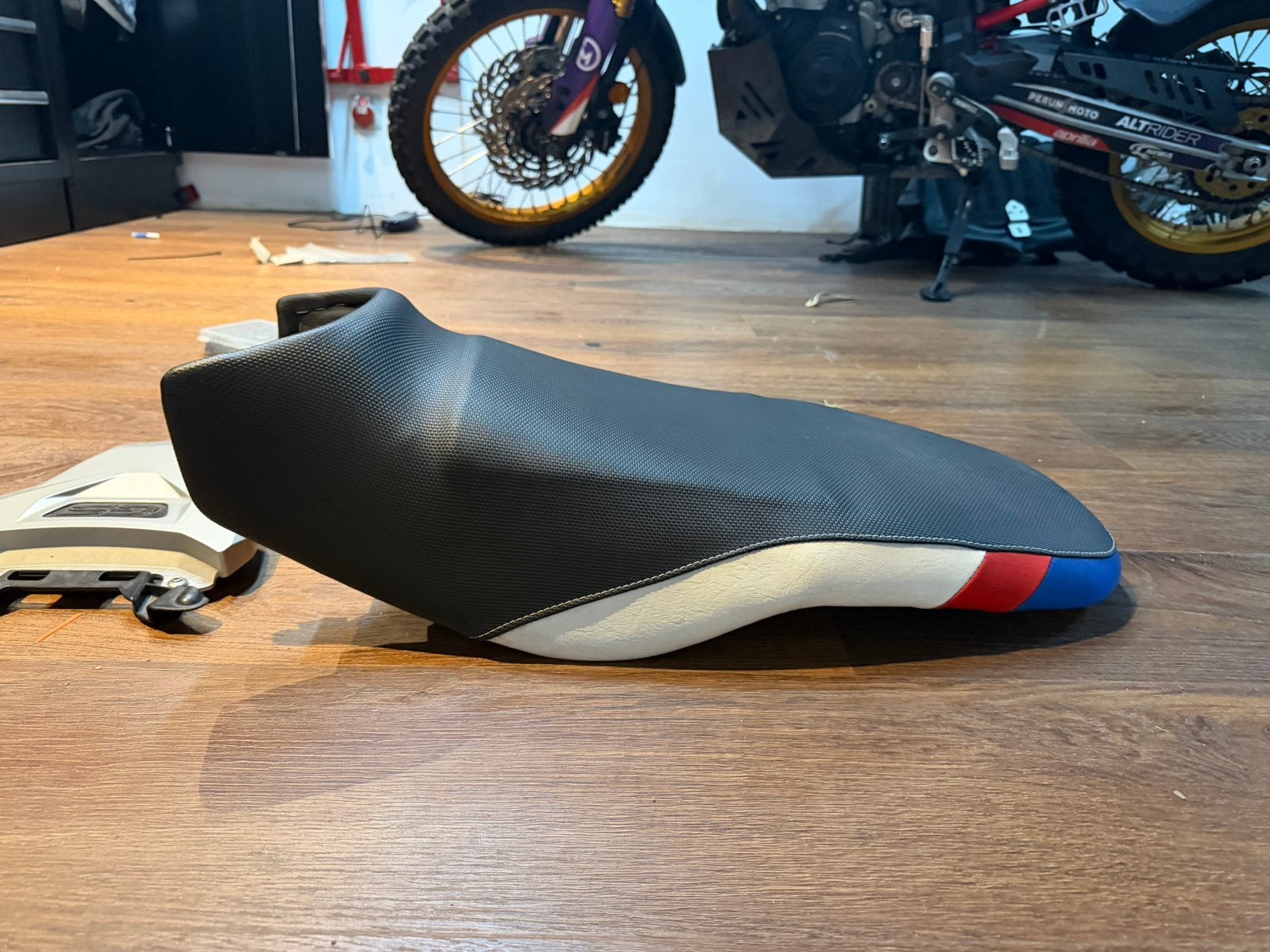 BMW R1250GS Rally seat zadel, Ophalen of Verzenden, Gebruikt