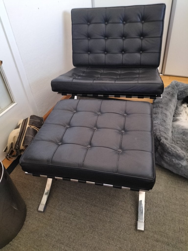 Barcelona fauteuil met hocker zwart, Ophalen, Overige materialen, Design, 75 tot 100 cm