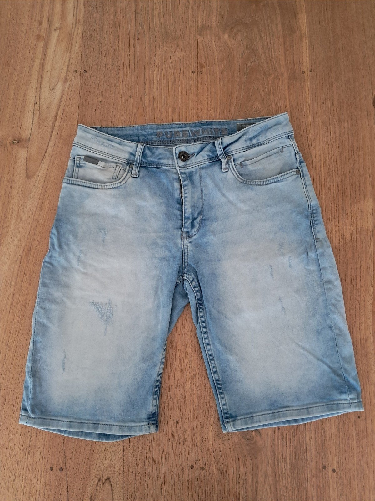 Pure White model The Steve, Skinny Fit, denim short maat 28, Blauw, W32 (confectie 46) of kleiner, Ophalen of Verzenden, Zo goed als nieuw