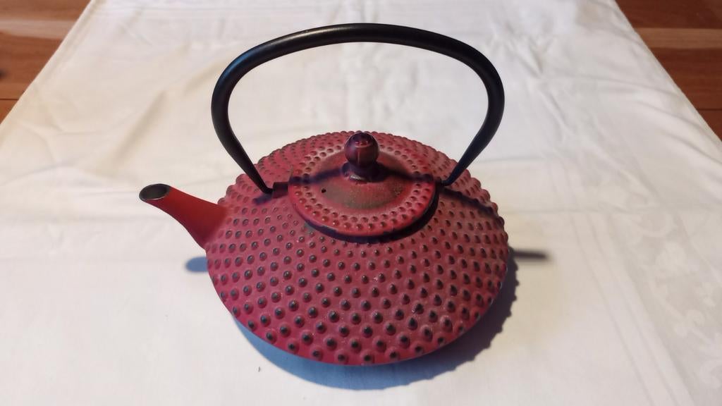 Bredemeijer Bredemeijer - Theepot Xilin 1,25L gietijzer rood, Ophalen of Verzenden
