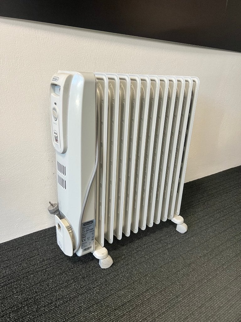 Radiator elektrisch DeLonghi KH771225, Ophalen, 30 tot 80 cm, Radiator, Zo goed als nieuw