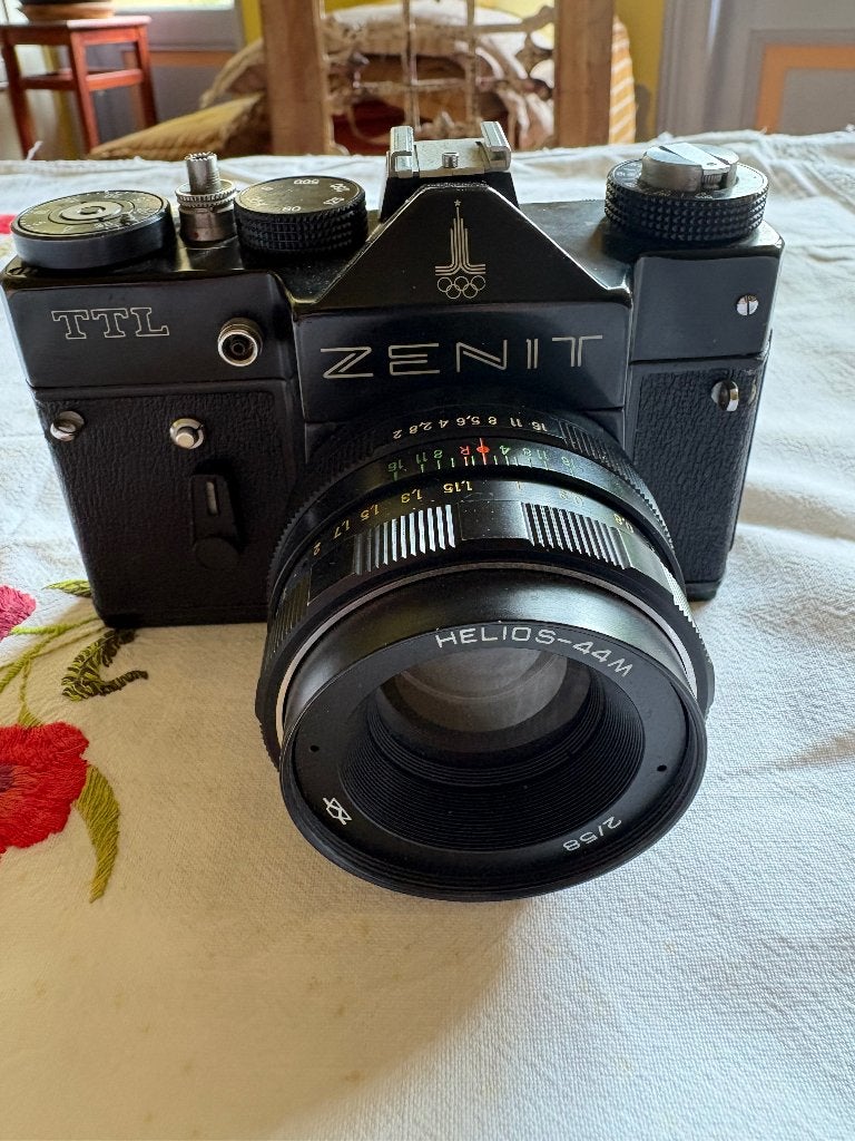 Analoge spiegelreflex camera met objectieven en accessoires, Ophalen, Gebruikt, Spiegelreflex, Overige Merken