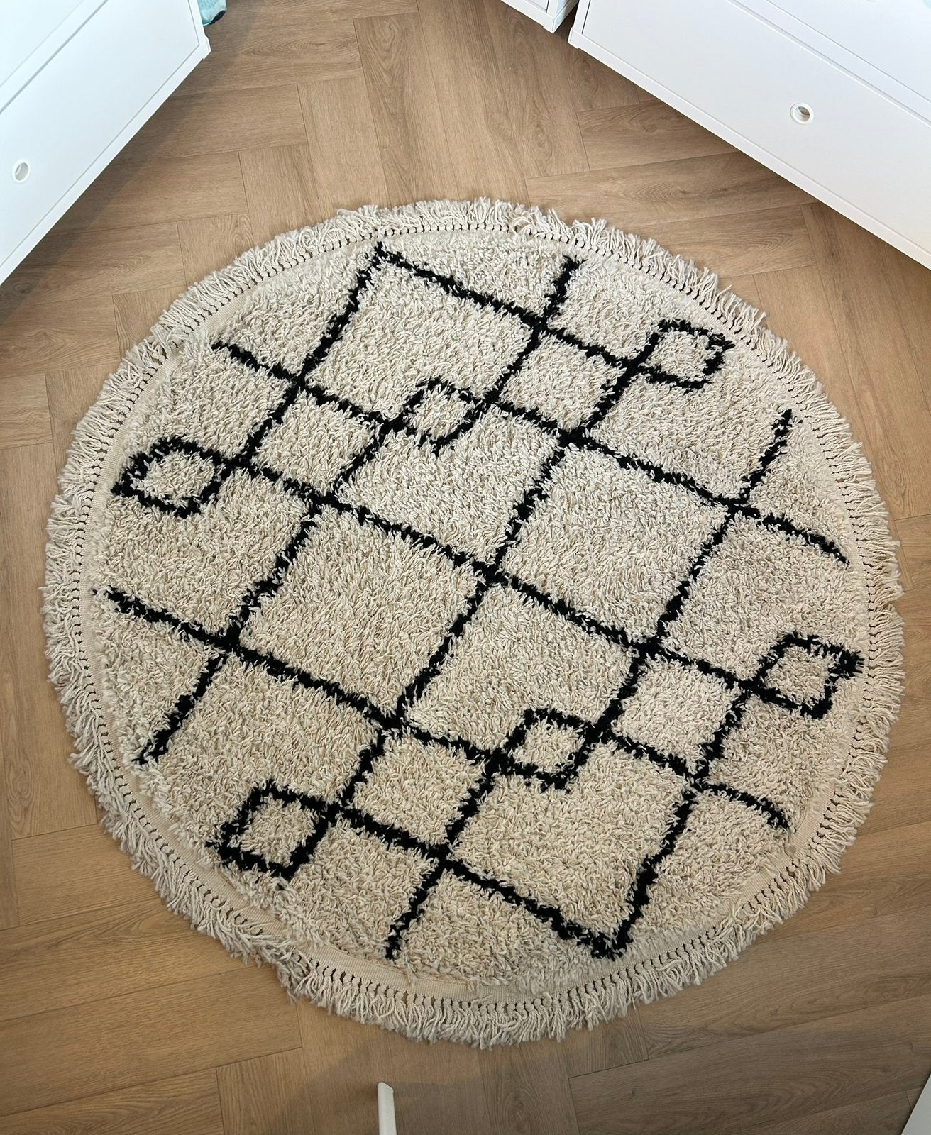 Berber stijl vloerkleed 120cm - Zo goed als nieuw, Huis en Inrichting, Stoffering | Tapijten en Kleden, Ophalen, 100 tot 150 cm