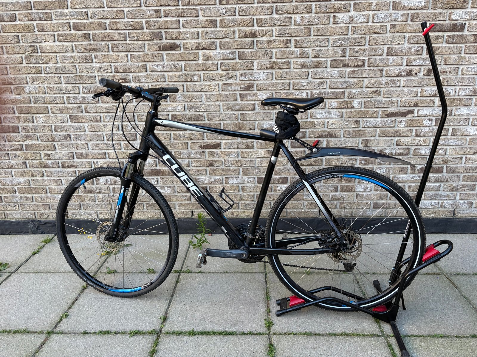 Cube Hybride Fiets met Voorvorkvering en 3x7 Versnellingen, Gebruikt, Vering, Schijfrem, 53 tot 57 cm