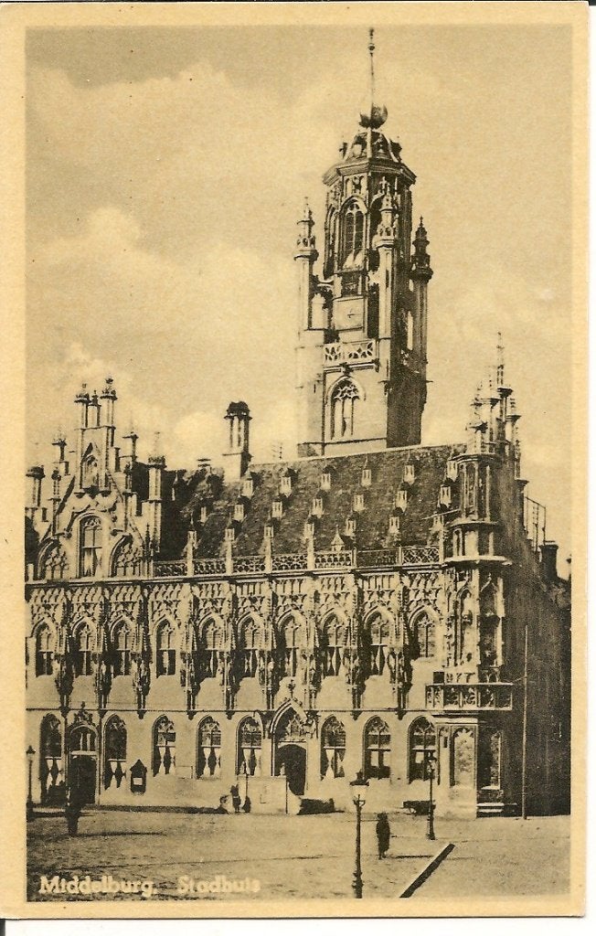 Oude ansichtkaart Stadhuis Middelburg, Zeeland, Ophalen of Verzenden, 1940 tot 1960, Ongelopen, Zeeland