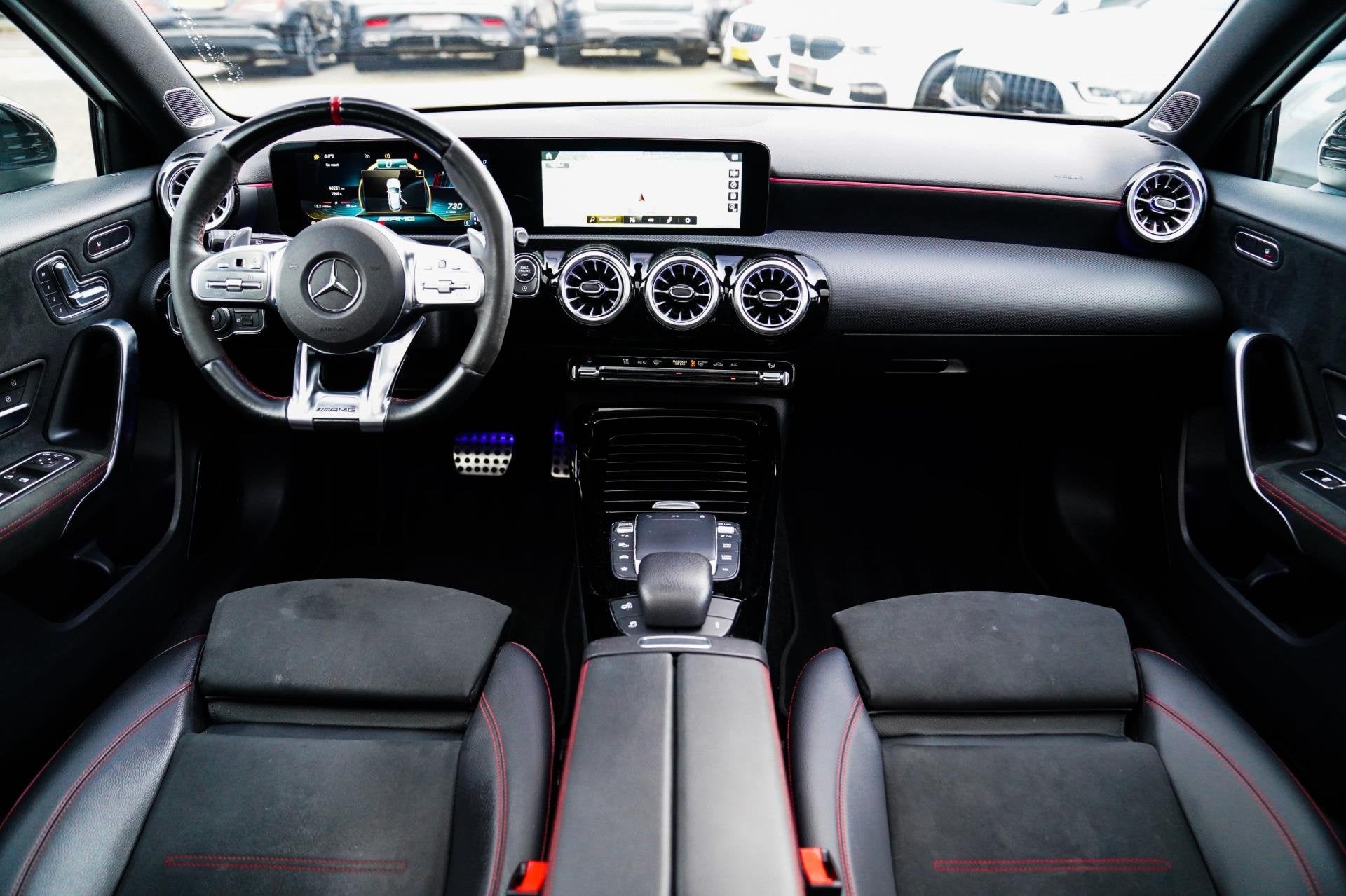 Mercedes-Benz A-klasse AMG 45 4MATIC+ Premium Plus | Panoram, Automaat, Gebruikt, 4 cilinders, Wit