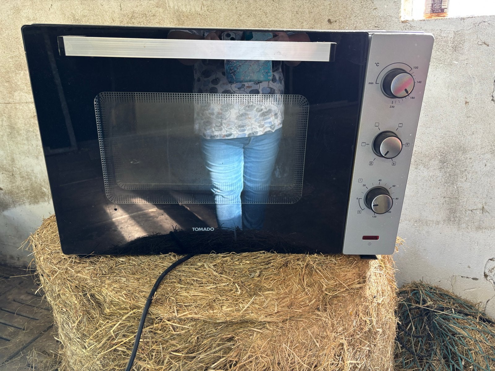 Tomado oven - Gebruikt, Witgoed en Apparatuur, Ophalen, Minder dan 45 cm, Oven, 60 cm of meer