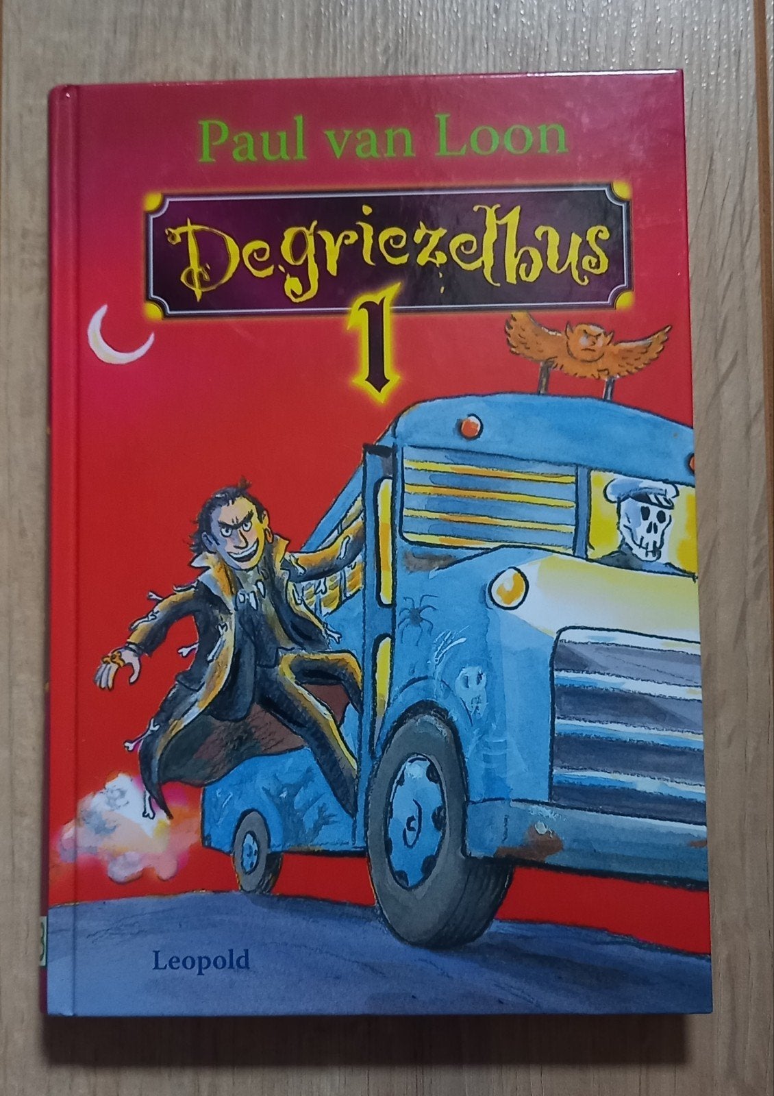 De Griezelbus, 1, Boeken, Verzenden, Zo goed als nieuw, 3 tot 4 jaar