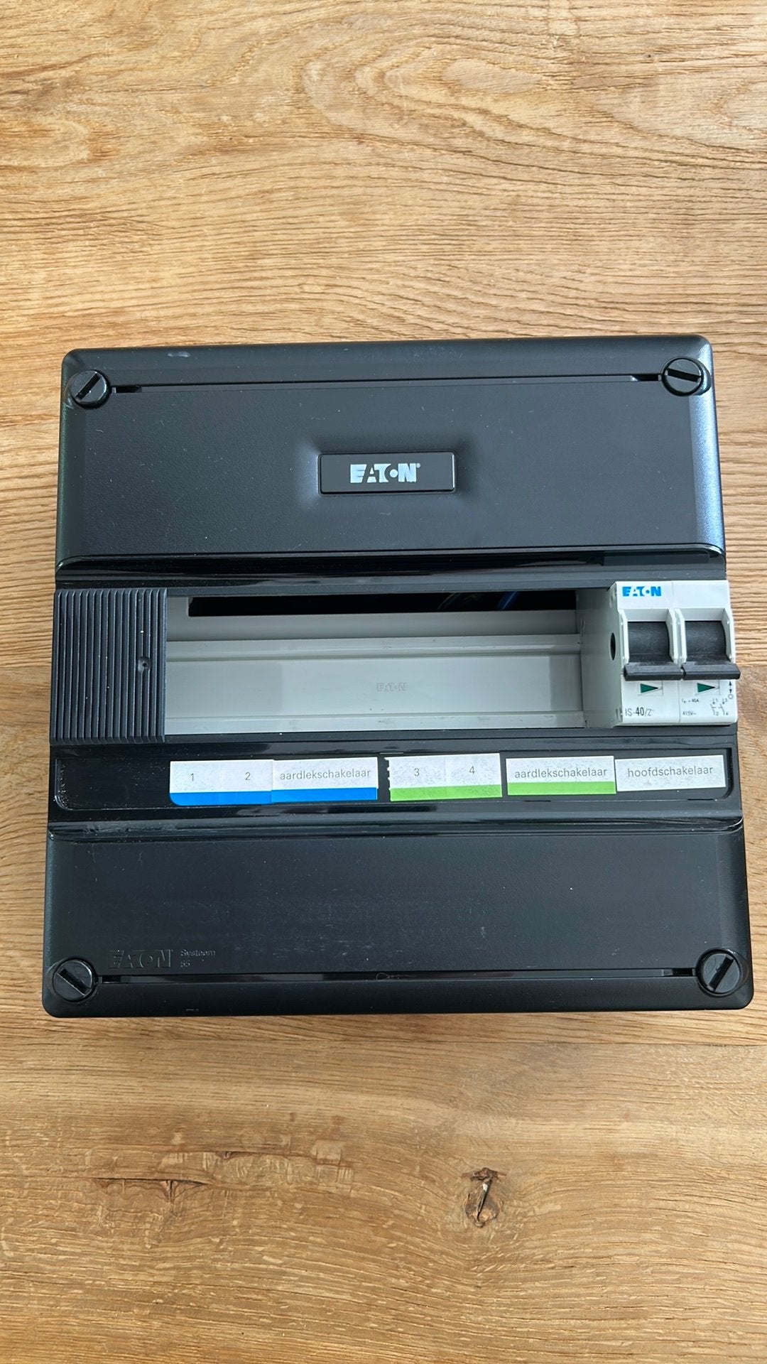 Eaton - Groepenkast 12 modules + HS, Ophalen of Verzenden, Zo goed als nieuw, Overige typen