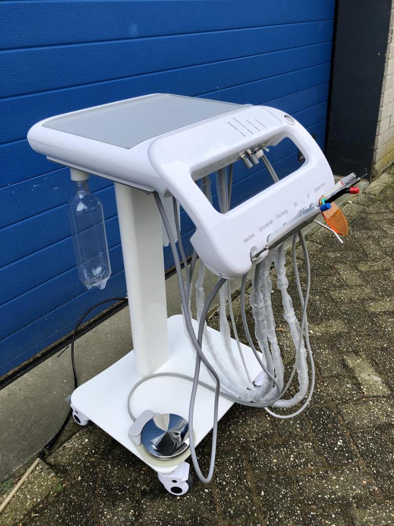 Nieuwe dental unit scaler curing light 3 weg spuit, Niet ingevuld, Niet ingevuld, Nieuw, Ophalen of Verzenden
