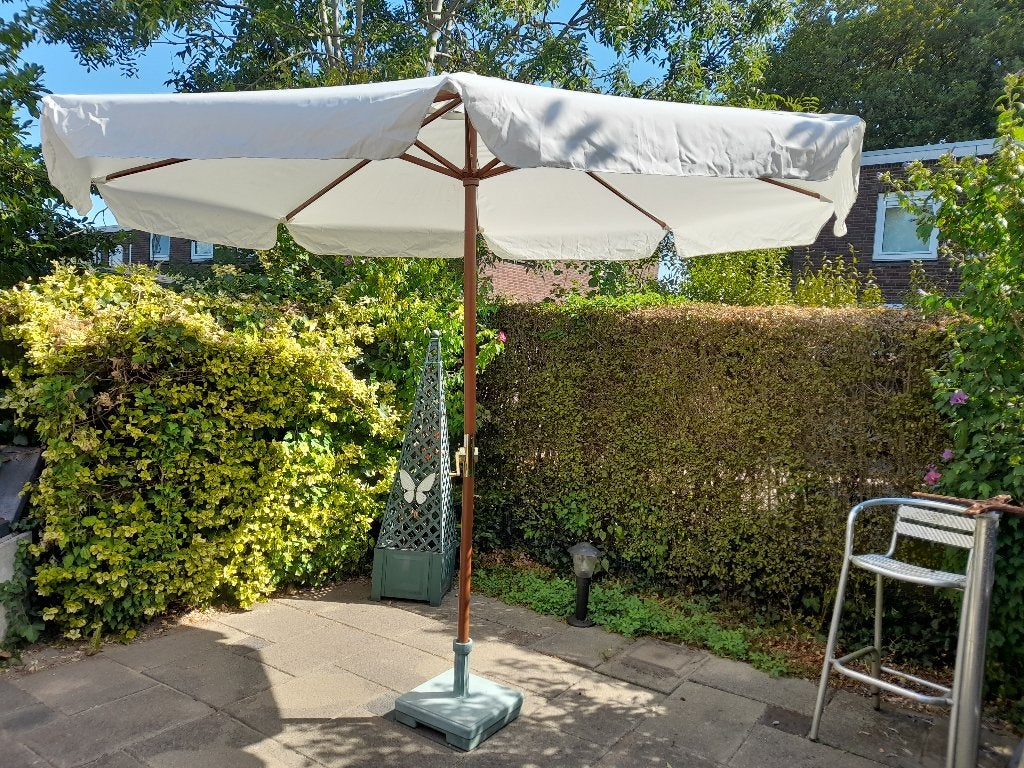 Te koop Opdraaimechanisme Parasol in 2 delen 3 meter breed, Ophalen, Zo goed als nieuw, Zweefparasol, Verstelbaar
