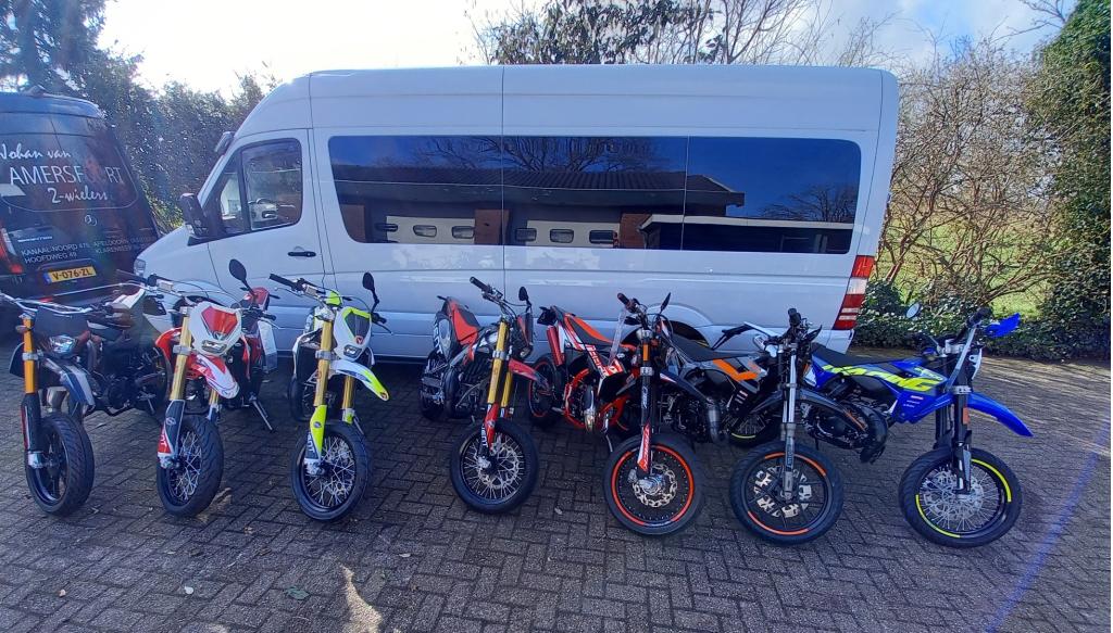 Nieuwe schakelbrommers van Beta, Derbi, Fantic en Hanway., Niet ingevuld, Nieuw, Niet ingevuld, Ophalen