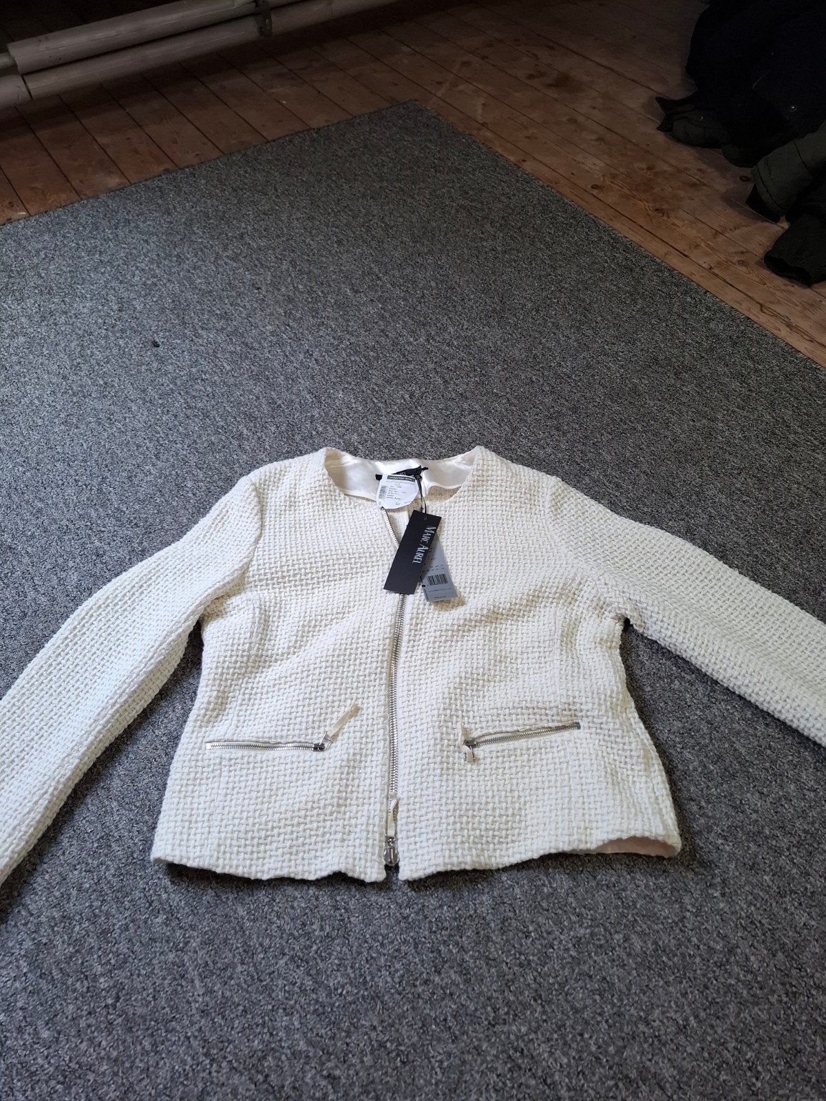 Marc Aurel wit bouclé jasje met zilverkleurige rits maat 42, Marc Aurel, Wit, Maat 42/44 (L), Nieuw