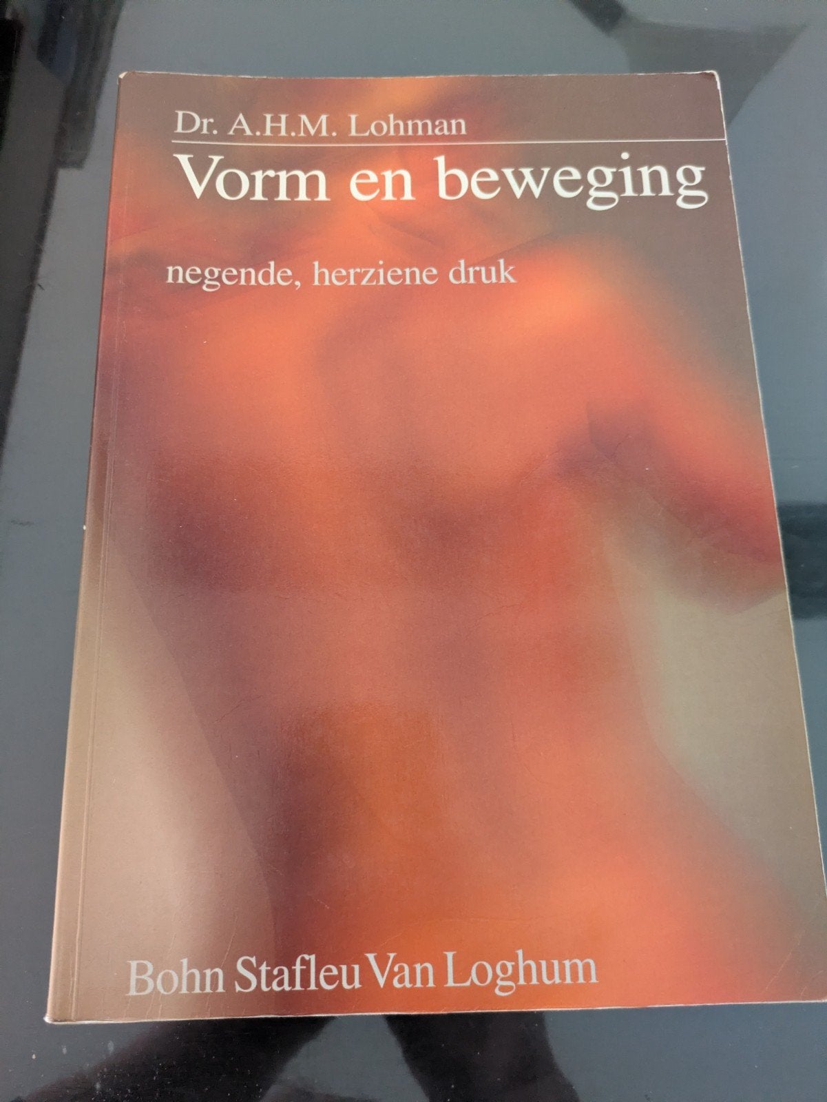Lohman - Vorm en beweging, Boeken, Ophalen of Verzenden, Gelezen, Lohman