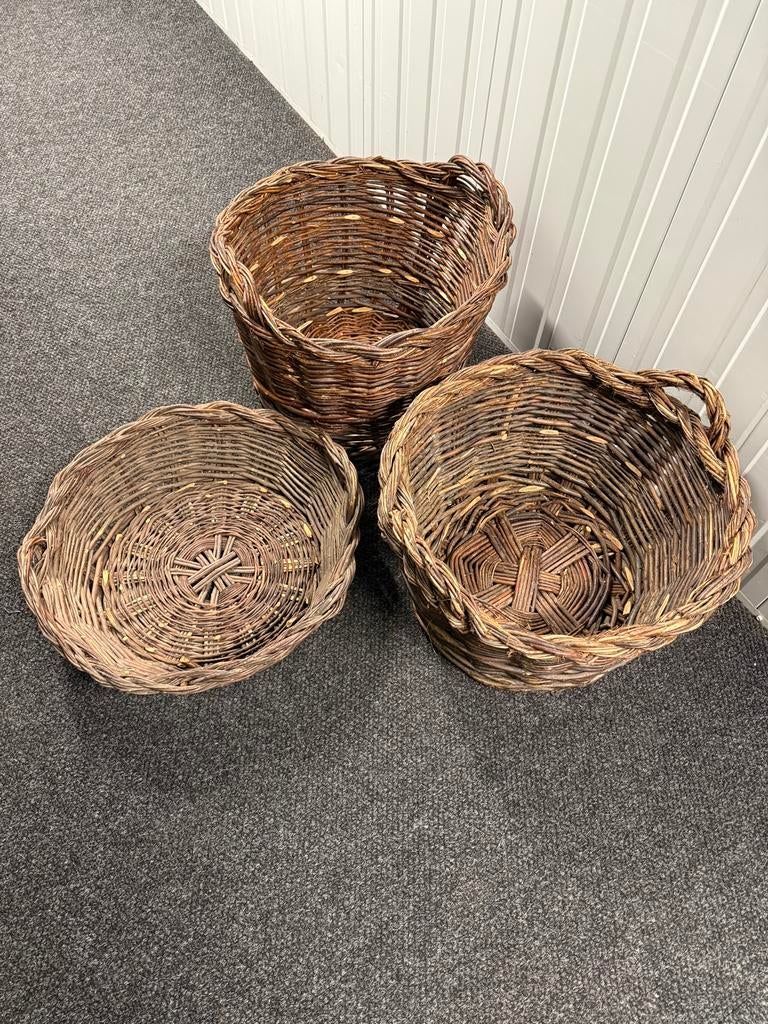 Set van 3 Gevlochten Portugese Rieten Manden - Diverse Maten, Ophalen, Gebruikt, Mand, Rond