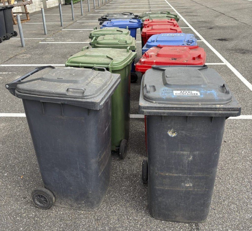 Afvalcontainers - Kliko, Ophalen, Kunststof, Gebruikt, Met pedaal