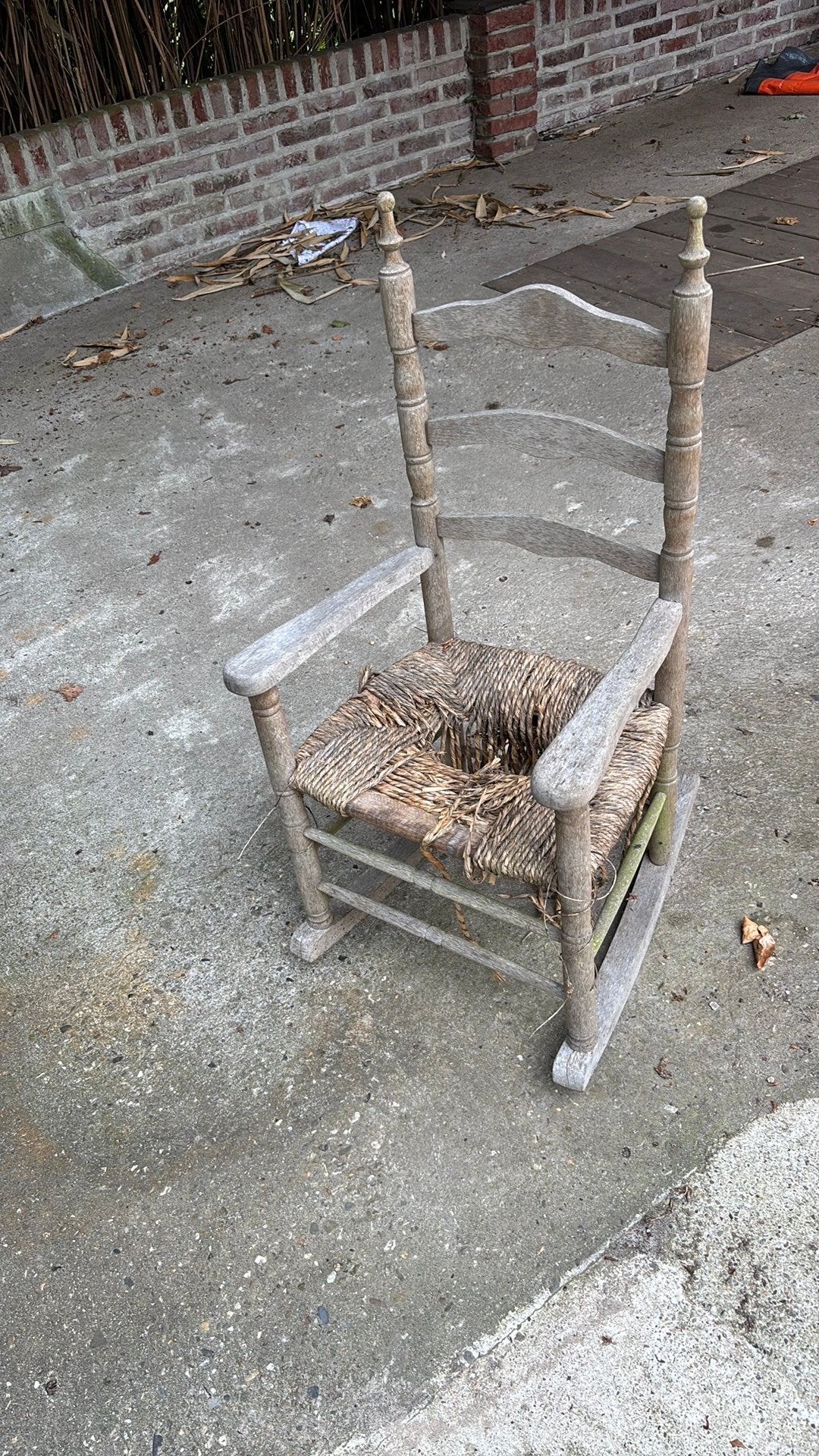 Kinderschommelstoeltje opknapper, Tuin en Terras, Tuinstoelen, Ophalen, Gebruikt, Hout