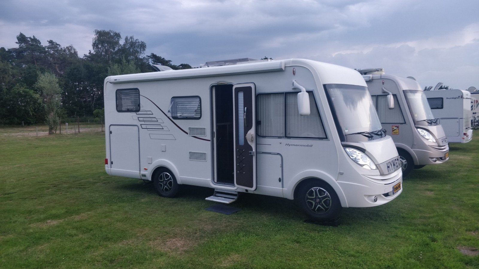 Hymer B514, Caravans en Kamperen, Campers, Integraal, Gaslek-detector, Ringverwarming, Buitenlamp