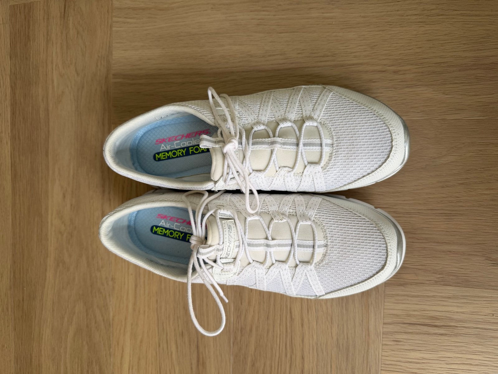 Skechers Air-Cooled Memory Foam Sneakers -  maat 39Wit, Ophalen, Zo goed als nieuw, Wit, Sneakers of Gympen