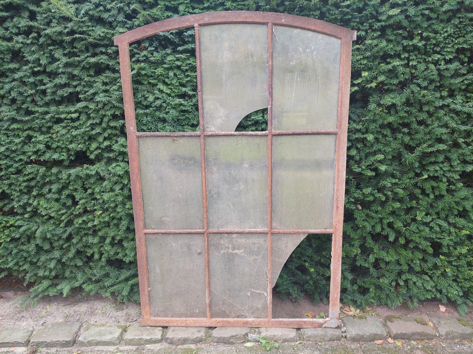 Een zeer mooi oud groot gietijzeren stalraam., Doe-het-zelf en Verbouw, Glas en Ramen, Ophalen, Gevelraam of Ruit, Gebruikt, Minder dan 80 cm
