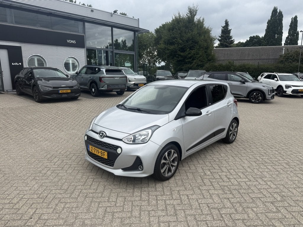 Hyundai i10 1.0i i-Motion Prem. (bj 2018), Auto's, Hyundai, Gebruikt, Handgeschakeld, 998 cc, Hatchback