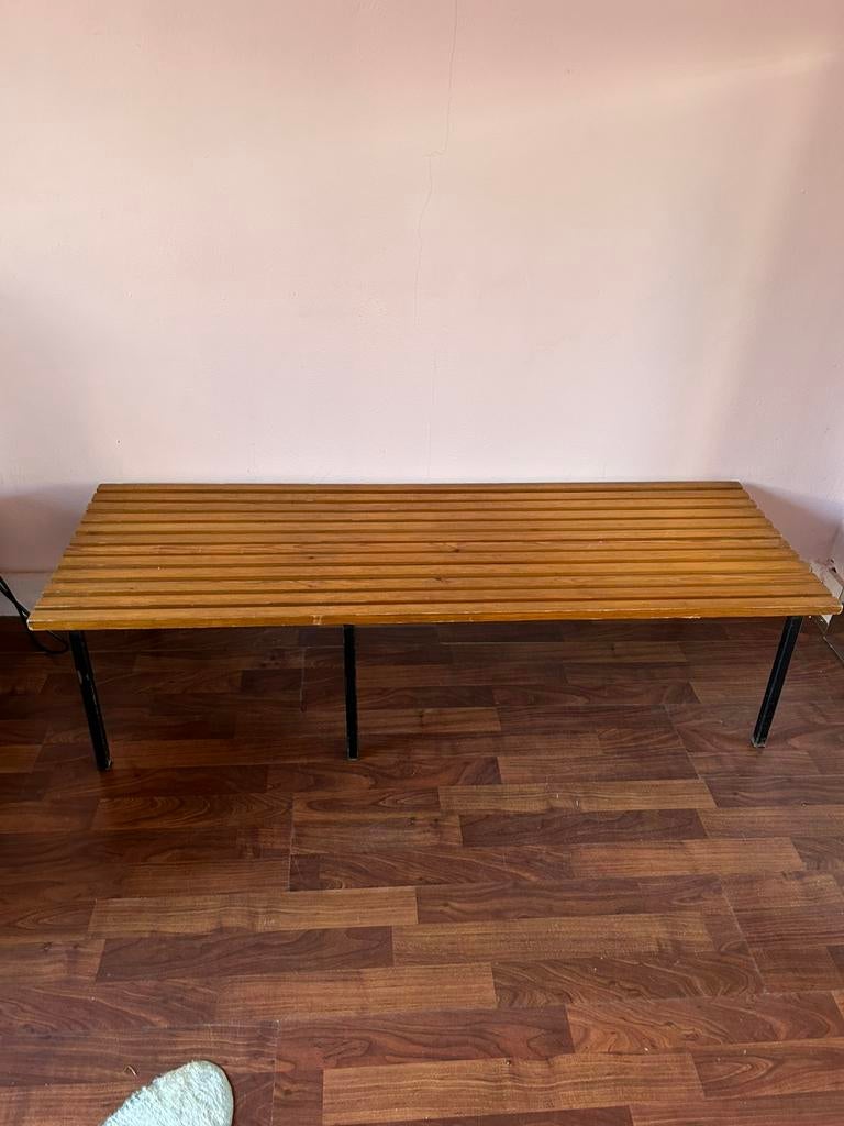 Vintage lattenbank/ tafel, Huis en Inrichting, Ophalen, 100 tot 150 cm, 50 tot 100 cm, Zo goed als nieuw