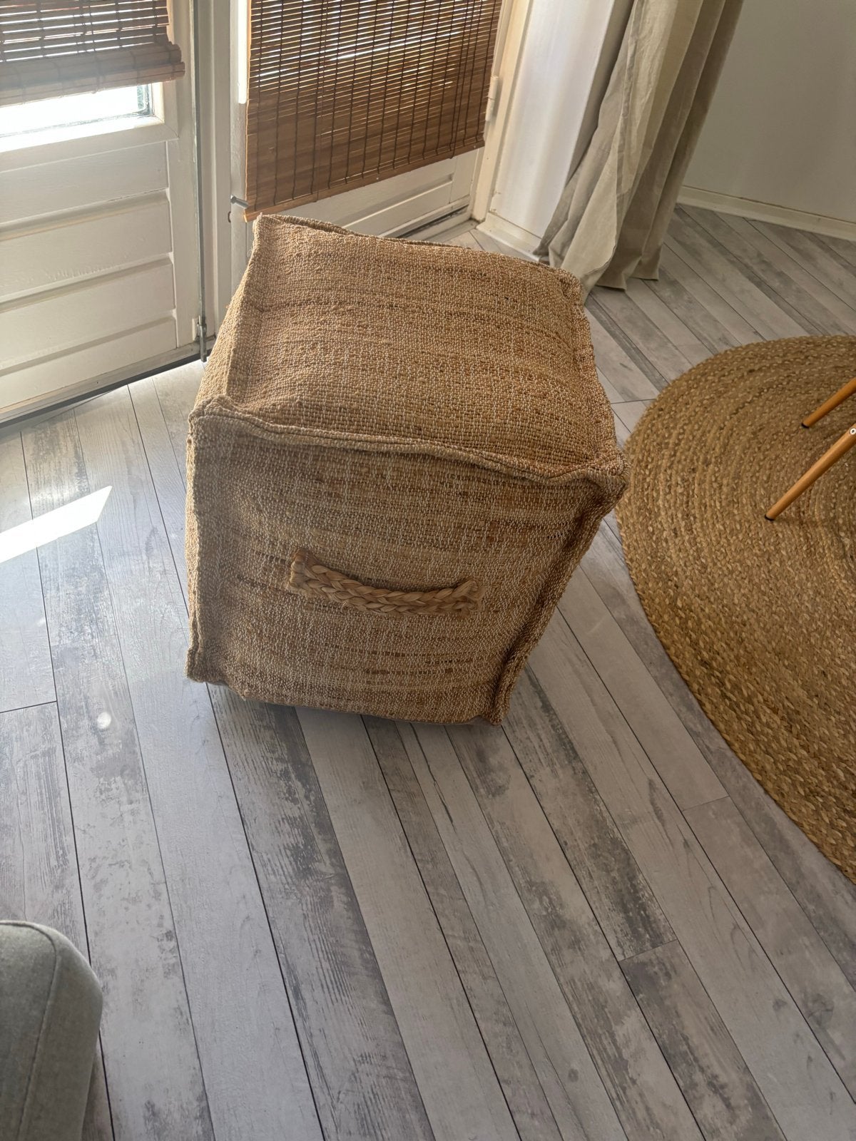 Juten poef/hocker in goede staat, Huis en Inrichting, Ophalen, Overige materialen, Minder dan 50 cm, Gebruikt