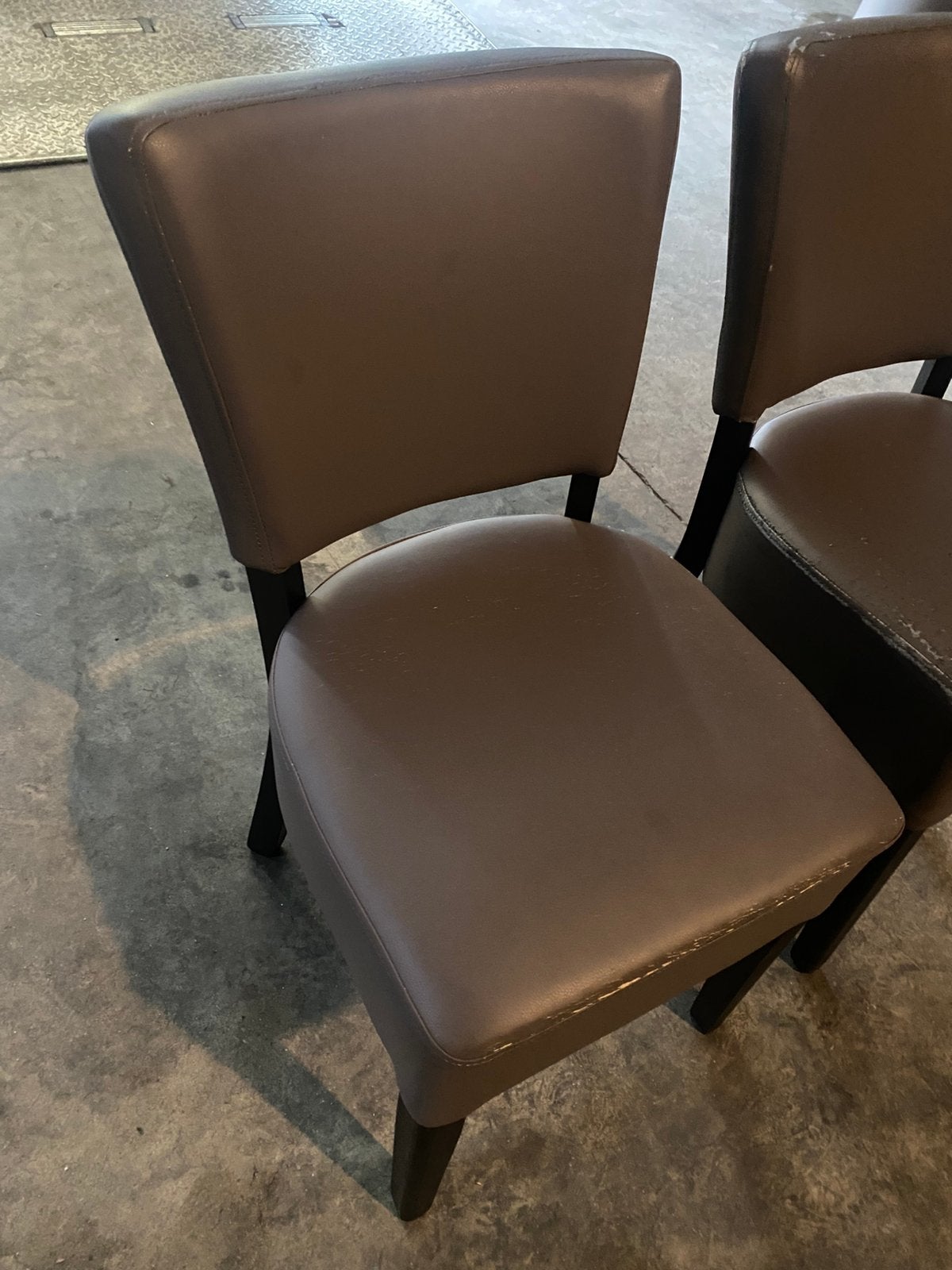 Partij Horeca restaurant stoelen, Gebruikt, Bruin, Leer, Ophalen of Verzenden