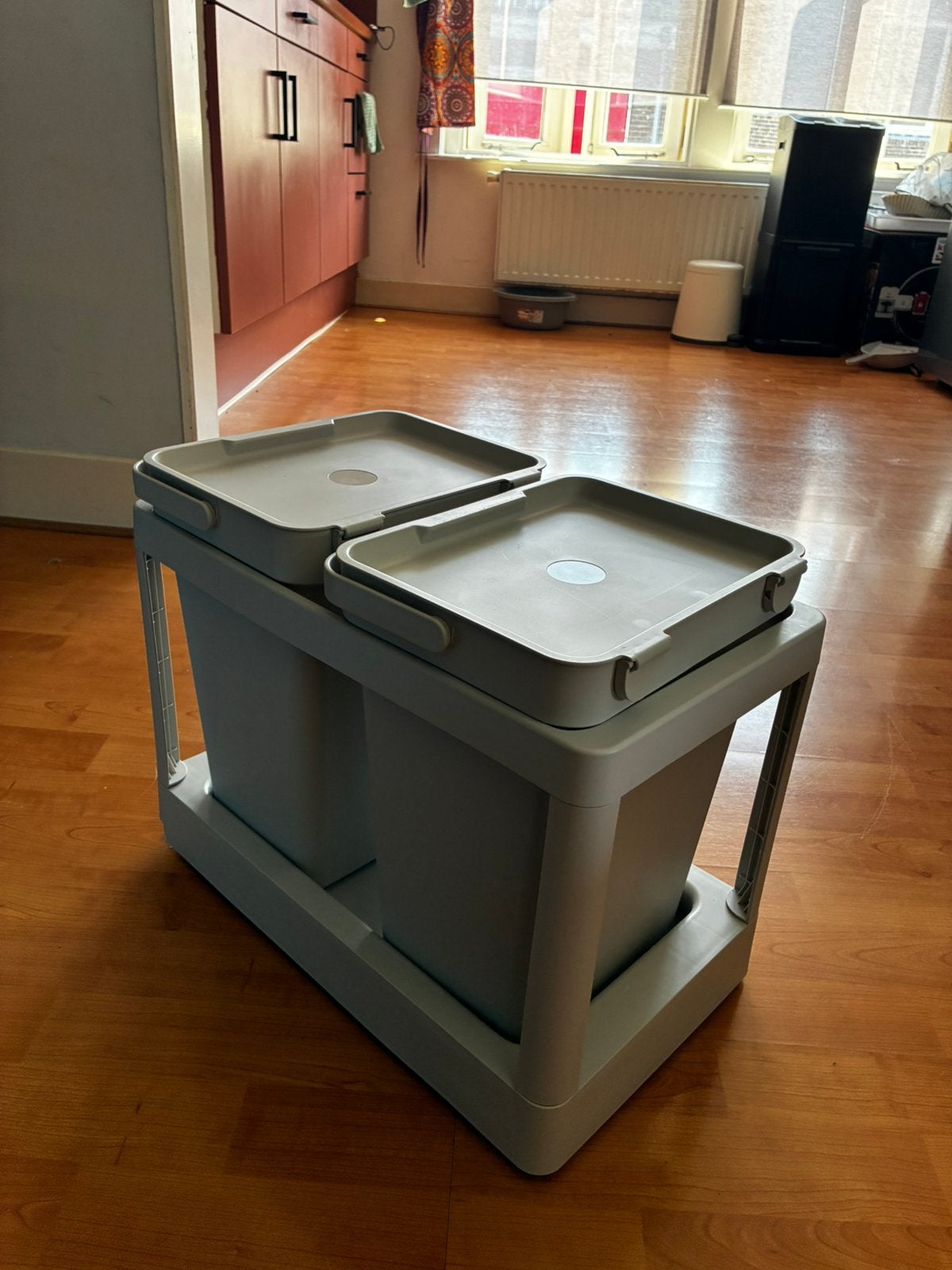 Ikea HÅLLBAR afvalbakken, Ophalen, Doos, Minder dan 35 cm, Zo goed als nieuw