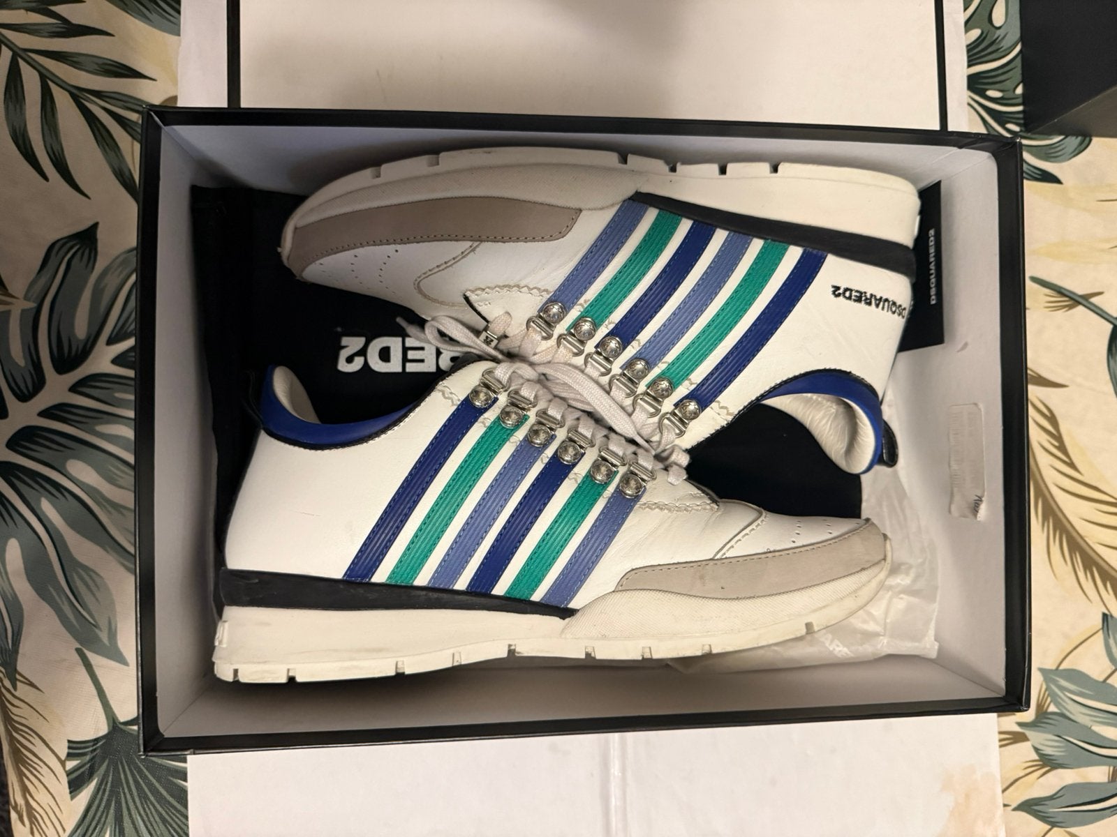 Dsquared schoenen maat 41. Valt uit als 42, Ophalen of Verzenden, Zo goed als nieuw