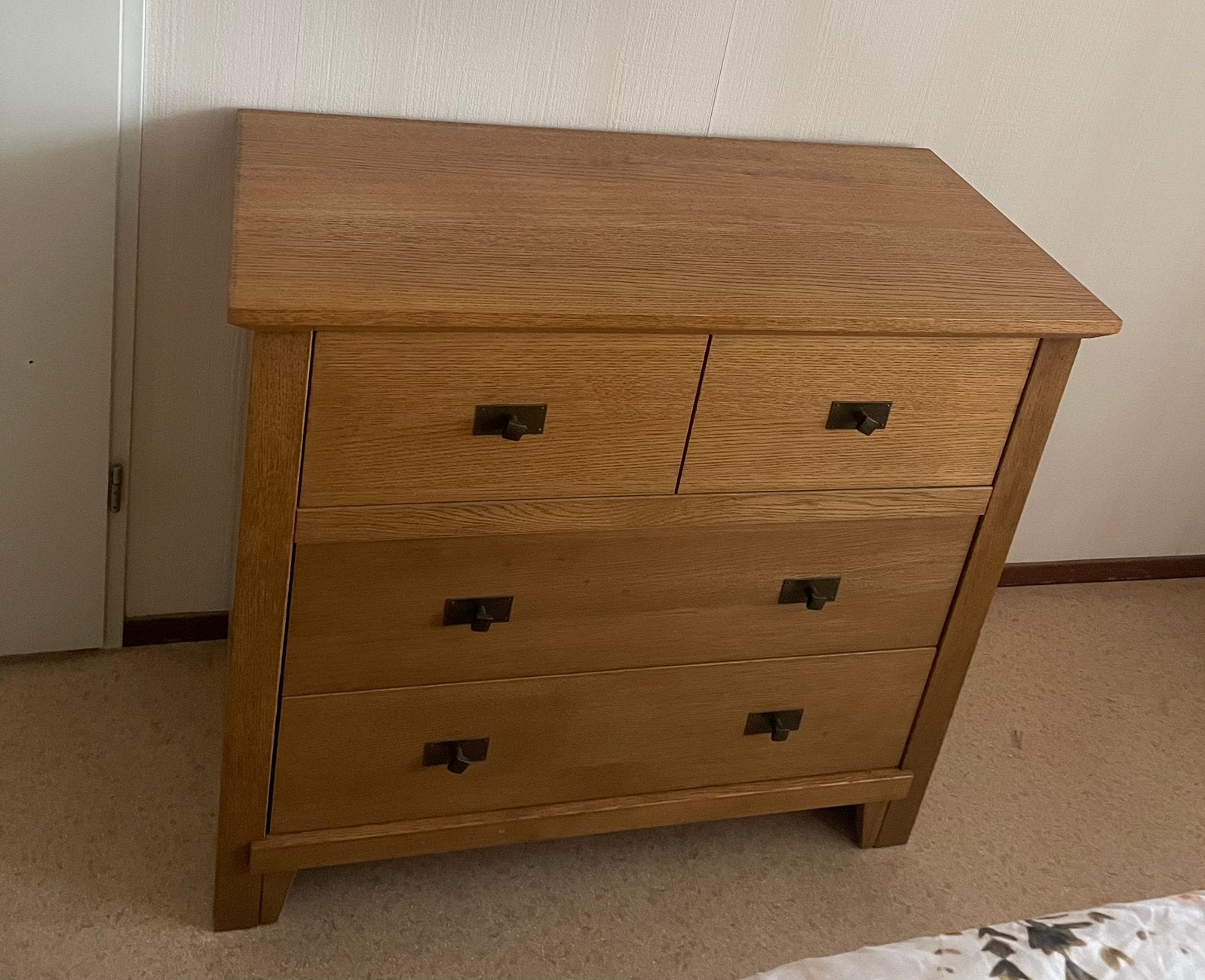 Comode eiken ladekast, Zo goed als nieuw, 3 of 4 laden, Minder dan 100 cm, 25 tot 50 cm