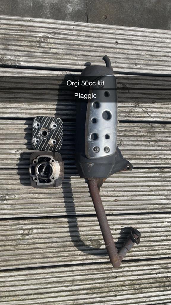 50cc Cilinder en Uitlaat voor Piaggio - Perfect voor Keuring, Ophalen of Verzenden, Gebruikt, Cilinder, Piaggio