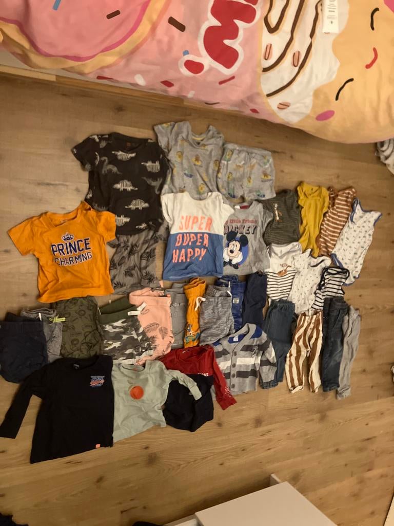 Gratis baby’s - rompers, truien en broeken, Ophalen of Verzenden, Gebruikt, Overige maten