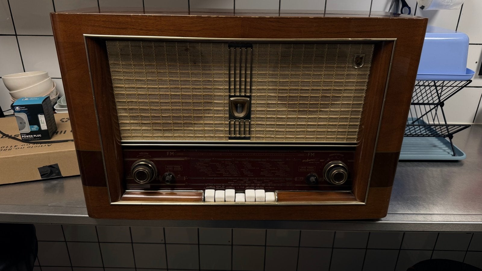 Vintage Philips buizenradio, Ophalen, Gebruikt, Radio