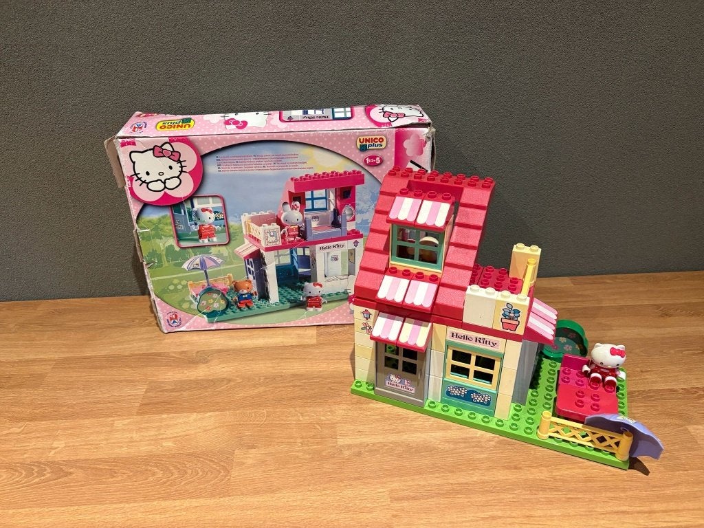 Unico plus hello kitty 8651 en 8656 (soort duplo), Kinderen en Baby's, Speelgoed | Bouwstenen, Ophalen, Gebruikt, Overige merken