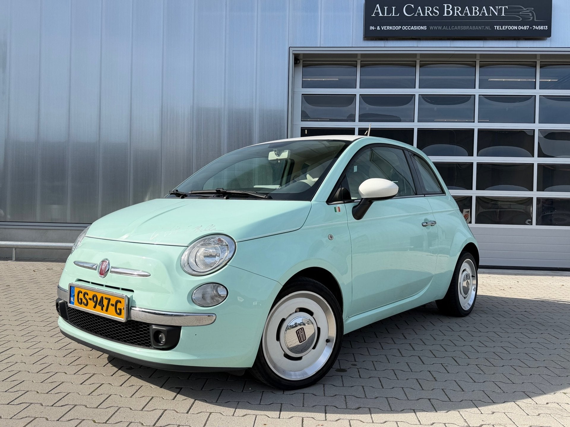 Fiat 500 0.9 TwinAir Turbo Vintage '57 /CarPlay/ leder/, Auto's, Voorwielaandrijving, Gebruikt, Handgeschakeld, 26 km/l
