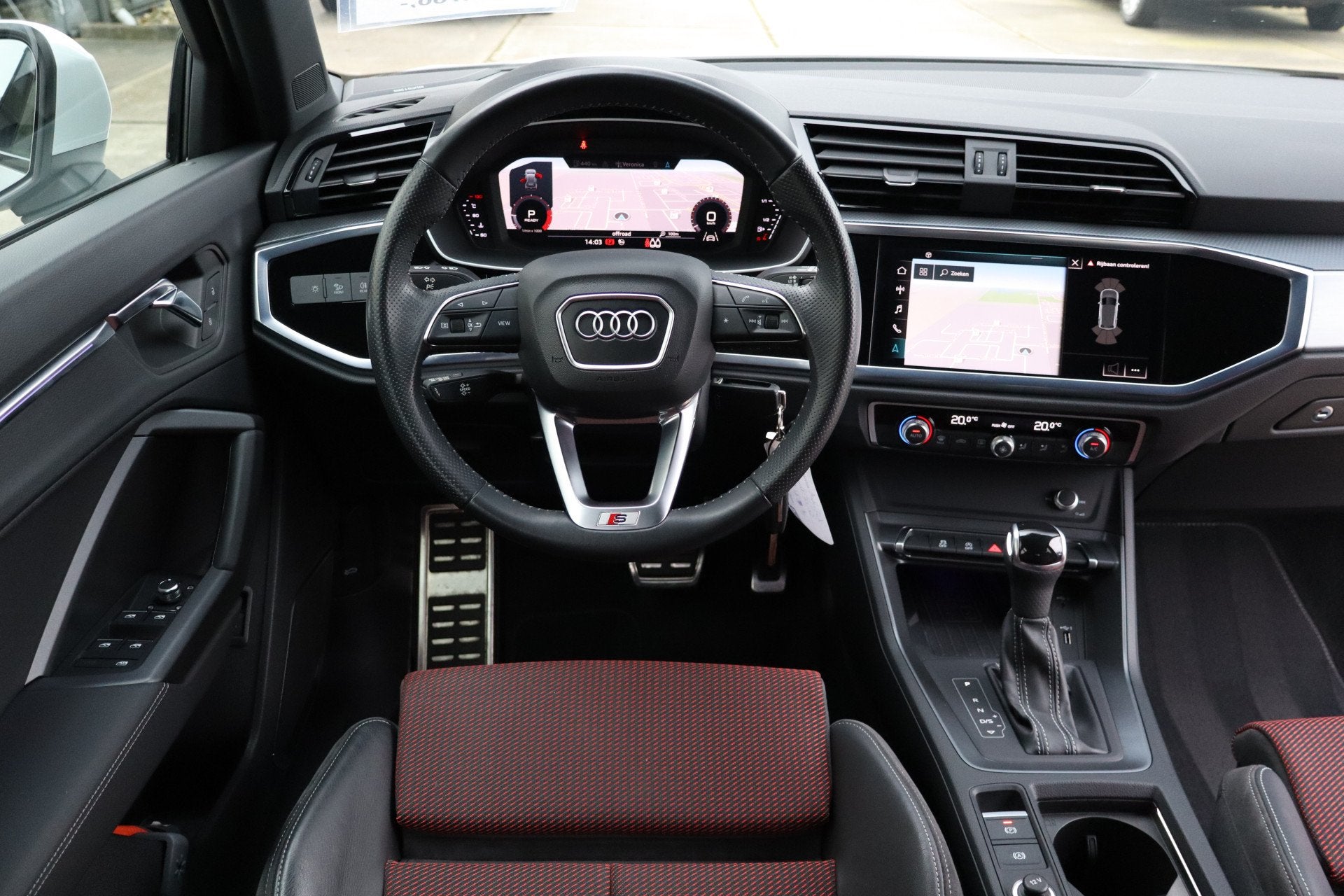 Audi Q3 35 TFSI Pro Line S-Line NL-Auto! Sfeerverlichting I, Euro 6, 4 cilinders, 150 pk, 1505 kg