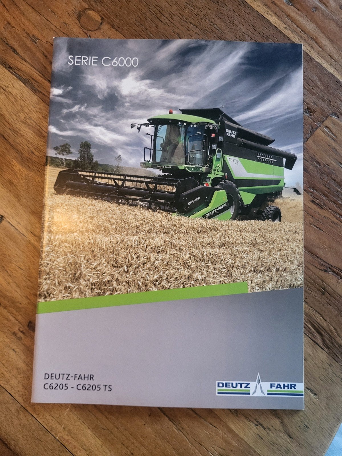 tractor folder Deutz-Fahr serie C6000 combine, Ophalen of Verzenden, Zo goed als nieuw