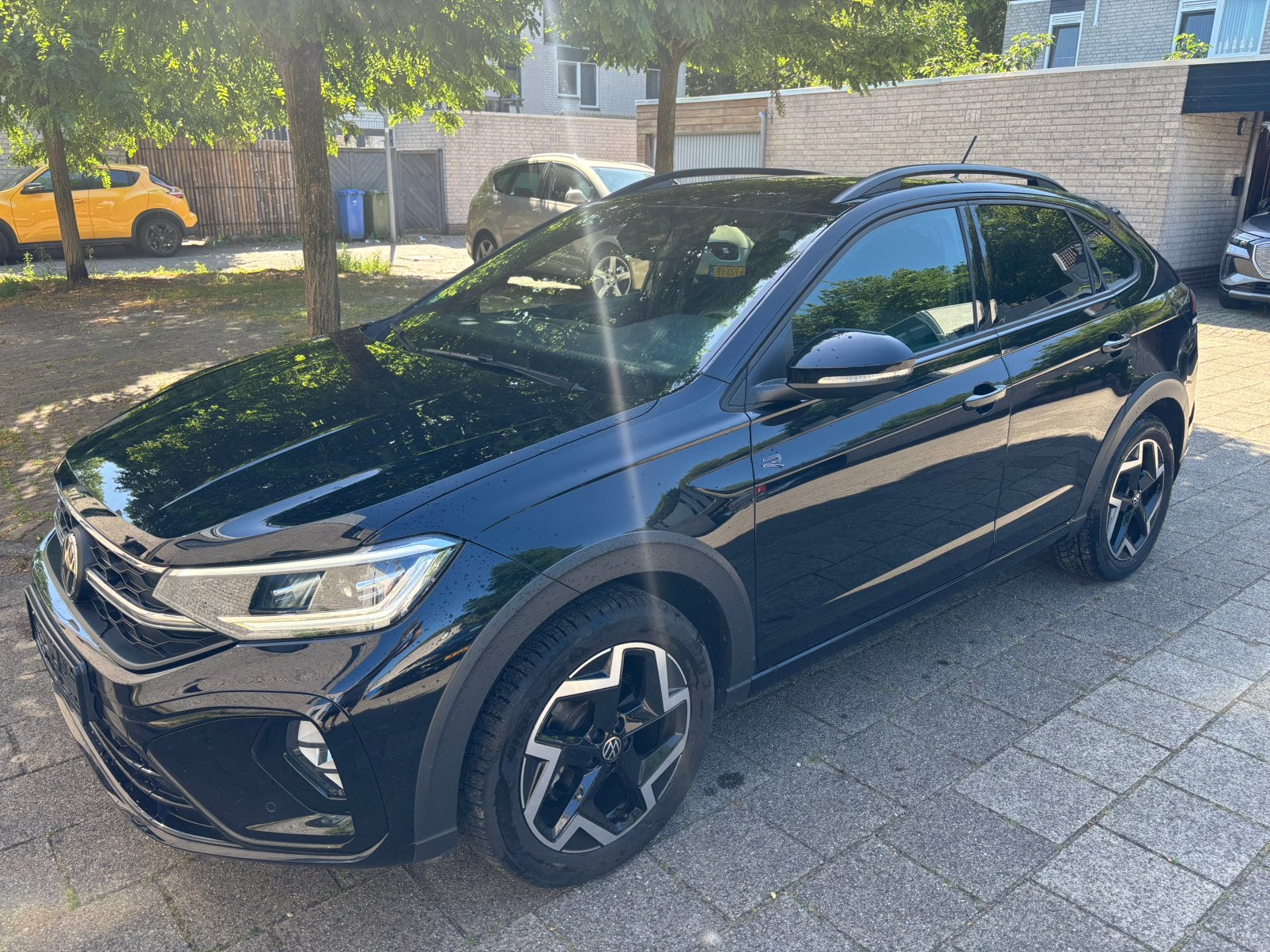 Volkswagen Taigo 1.0 TSI R-LINE 116pk Schade, Auto diversen, Schadeauto's, Ophalen, Overige carrosserieën, Volkswagen, Zwart