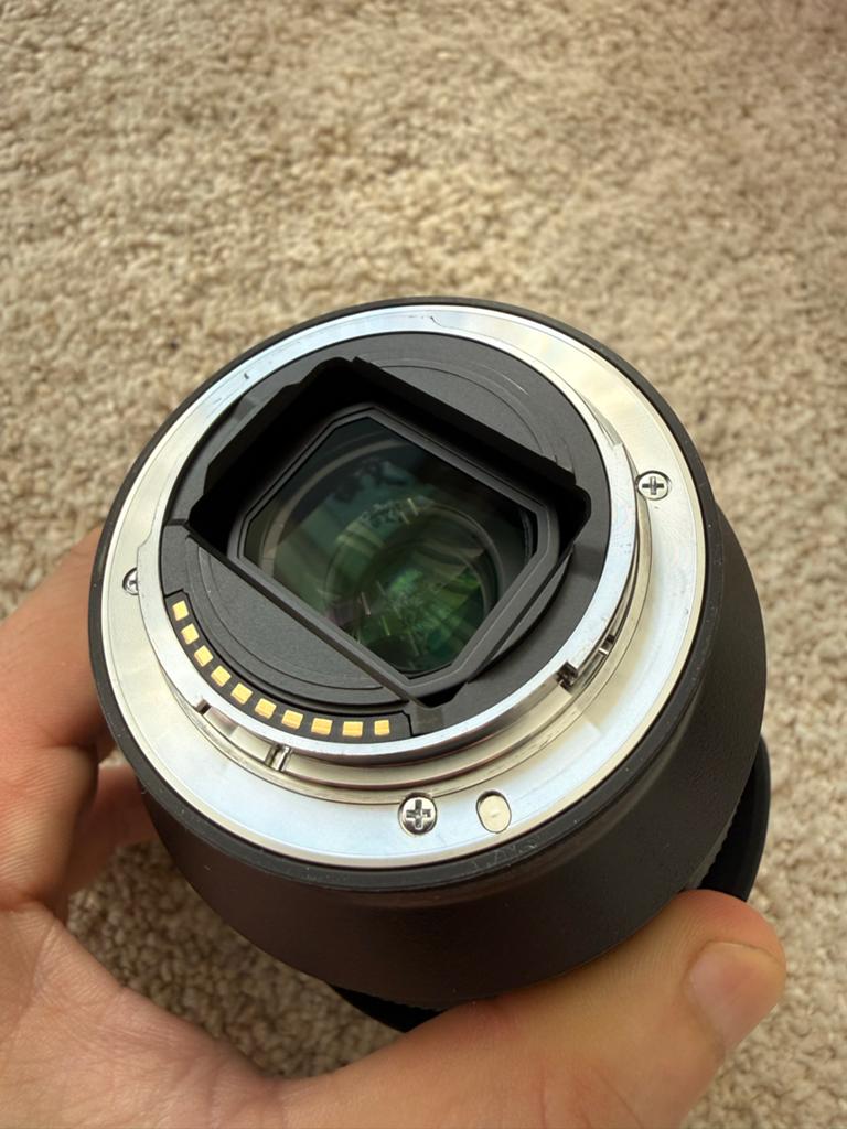 Sony FE 24-105mm F4 G OSS lens + extra hood, Ophalen of Verzenden, Zo goed als nieuw, Standaardlens, Zoom