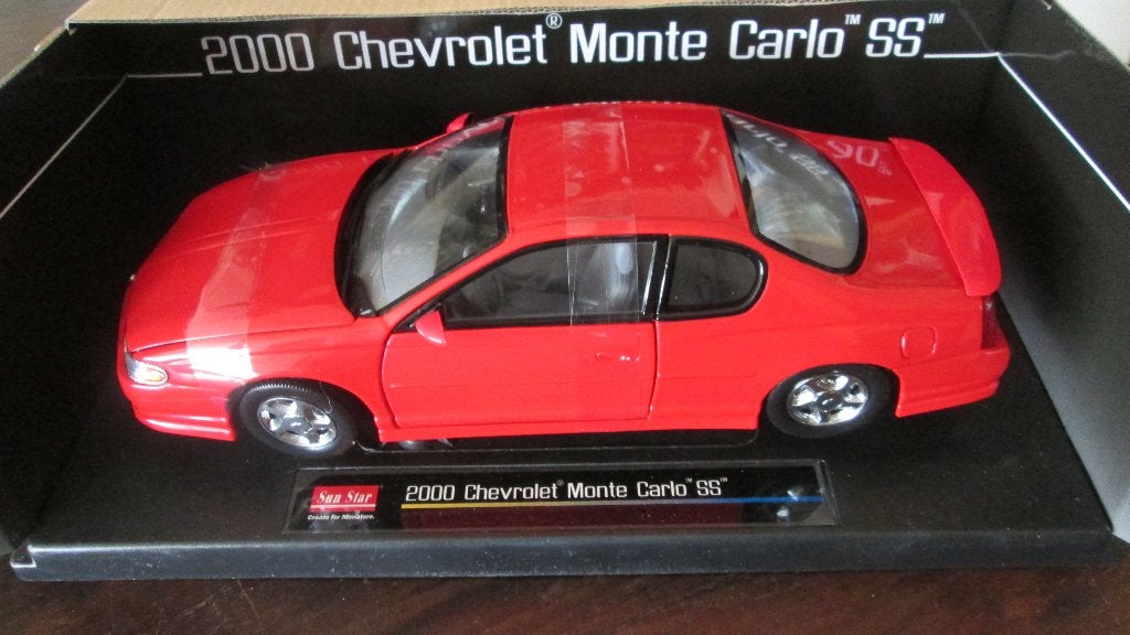 Chevrolet Monte Carlo SS Rood Sun Star 1:18, Ophalen of Verzenden, Nieuw, Auto, Sun Star