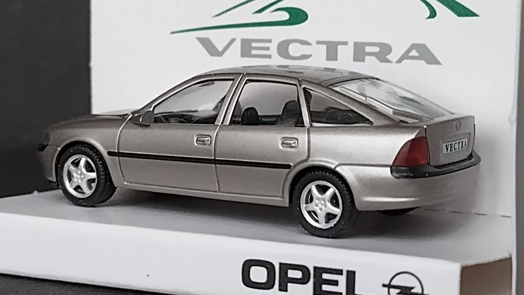 Opel Vectra b 1:87 H0 Herpa Pol, Hobby en Vrije tijd, Modelauto's | 1:87, Auto, Verzenden, Cars@herpa.de, Nieuw