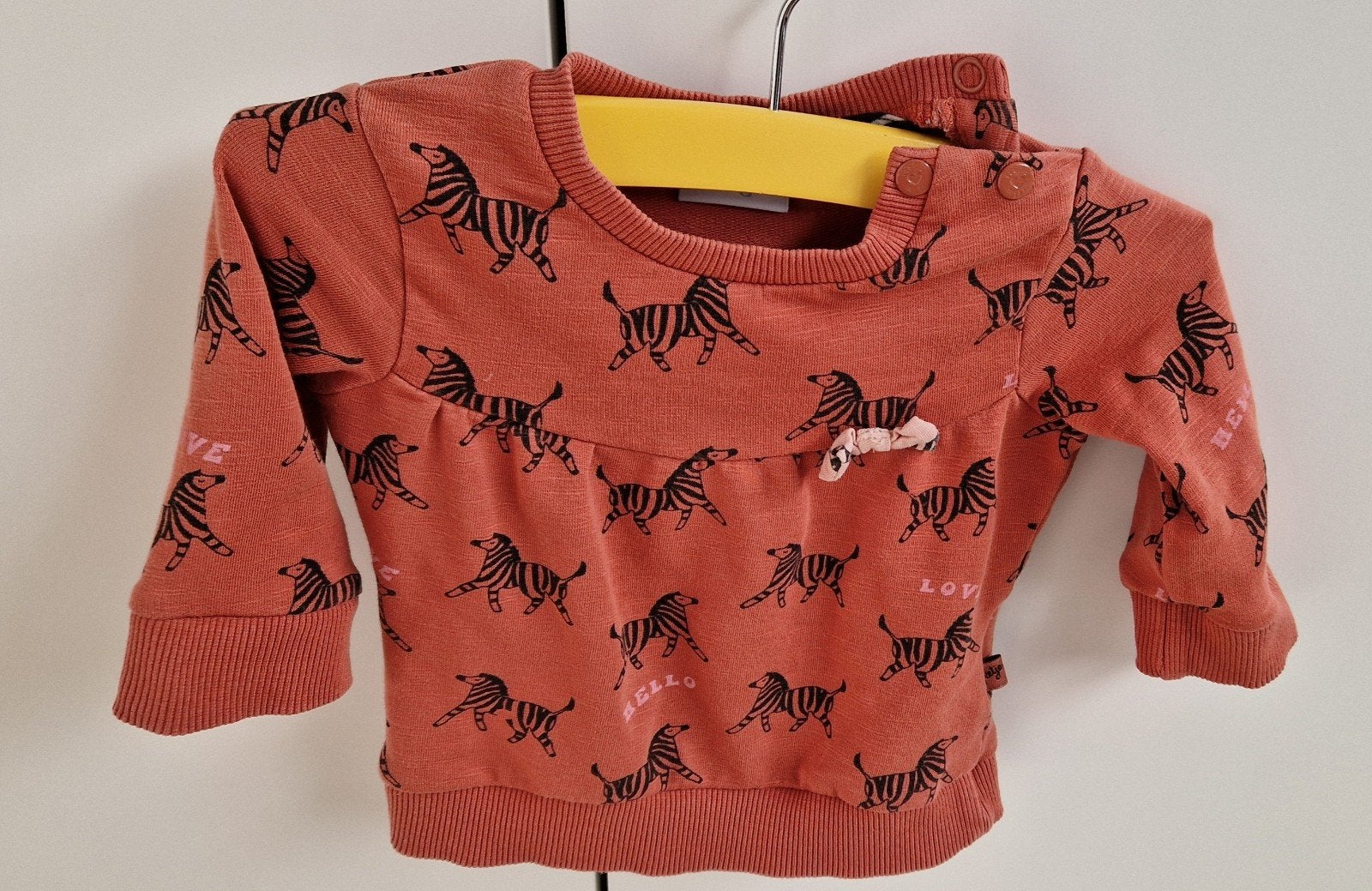 Feetje truitje met zebrapatroon maat 56, Kinderen en Baby's, Babykleding | Maat 56, Ophalen of Verzenden, Zo goed als nieuw, Feetje