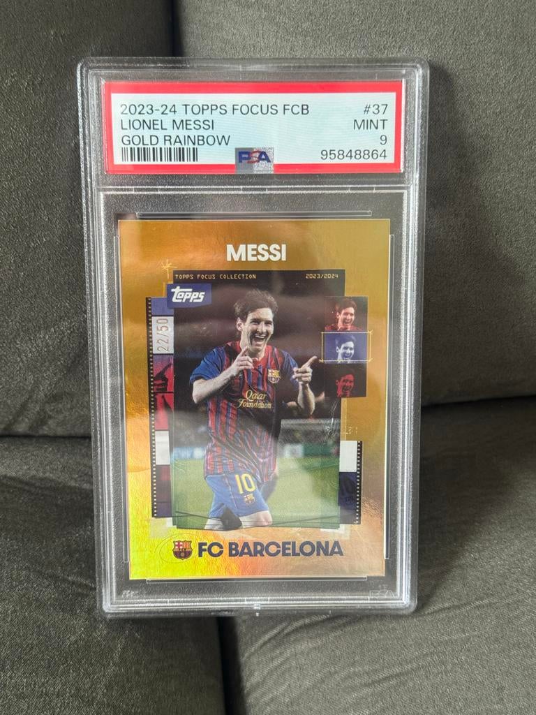 Lionel Messi 2023-24 Topps Focus Gold /50 PSA 9, Ophalen of Verzenden, Zo goed als nieuw, Losse kaart, Foil