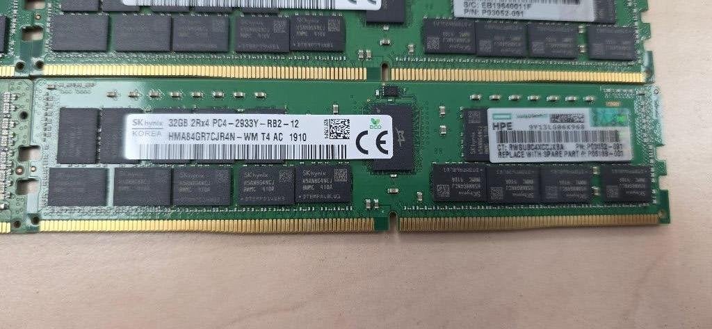 Foto 5 van nog 16 stuks.... 32GB DDR4 2933 ECC RDIMM