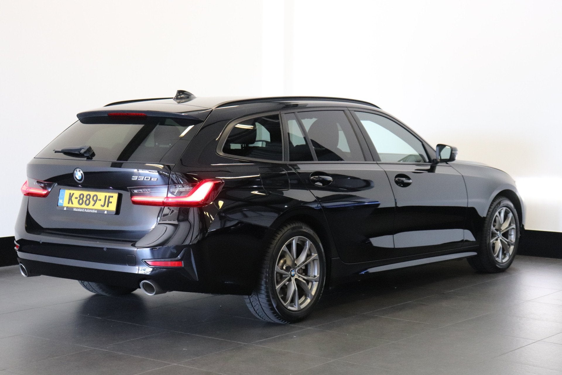 BMW 3 Serie Touring 330e Business Edition Plus Dealer OH | L, Auto's, BMW, Automaat, 1998 cc, Gebruikt, 4 cilinders