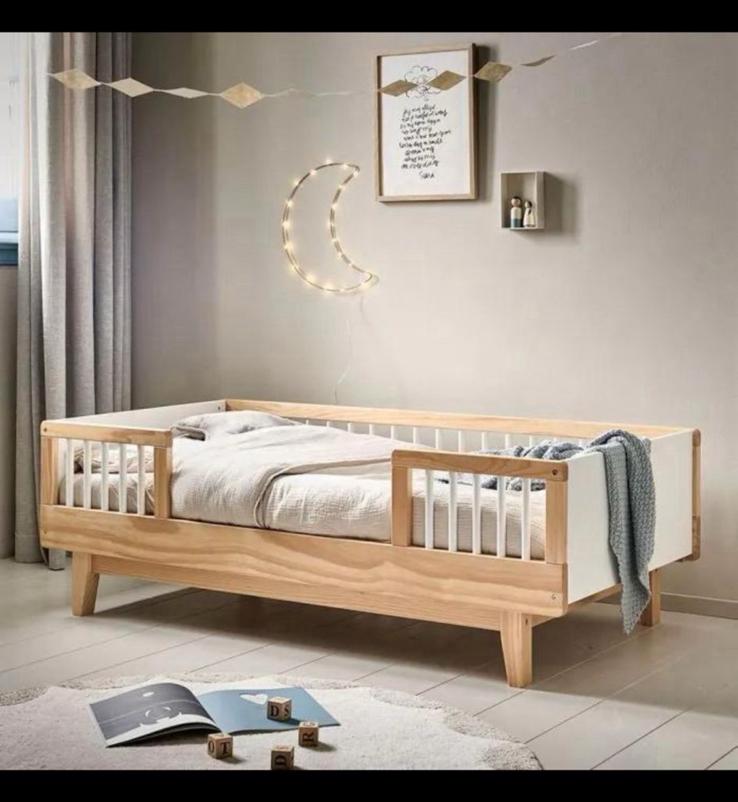 Petit Amelie peuterbed, Kinderen en Baby's, Kinderkamer | Bedden, Ophalen, 70 tot 85 cm, 140 tot 160 cm, Zo goed als nieuw